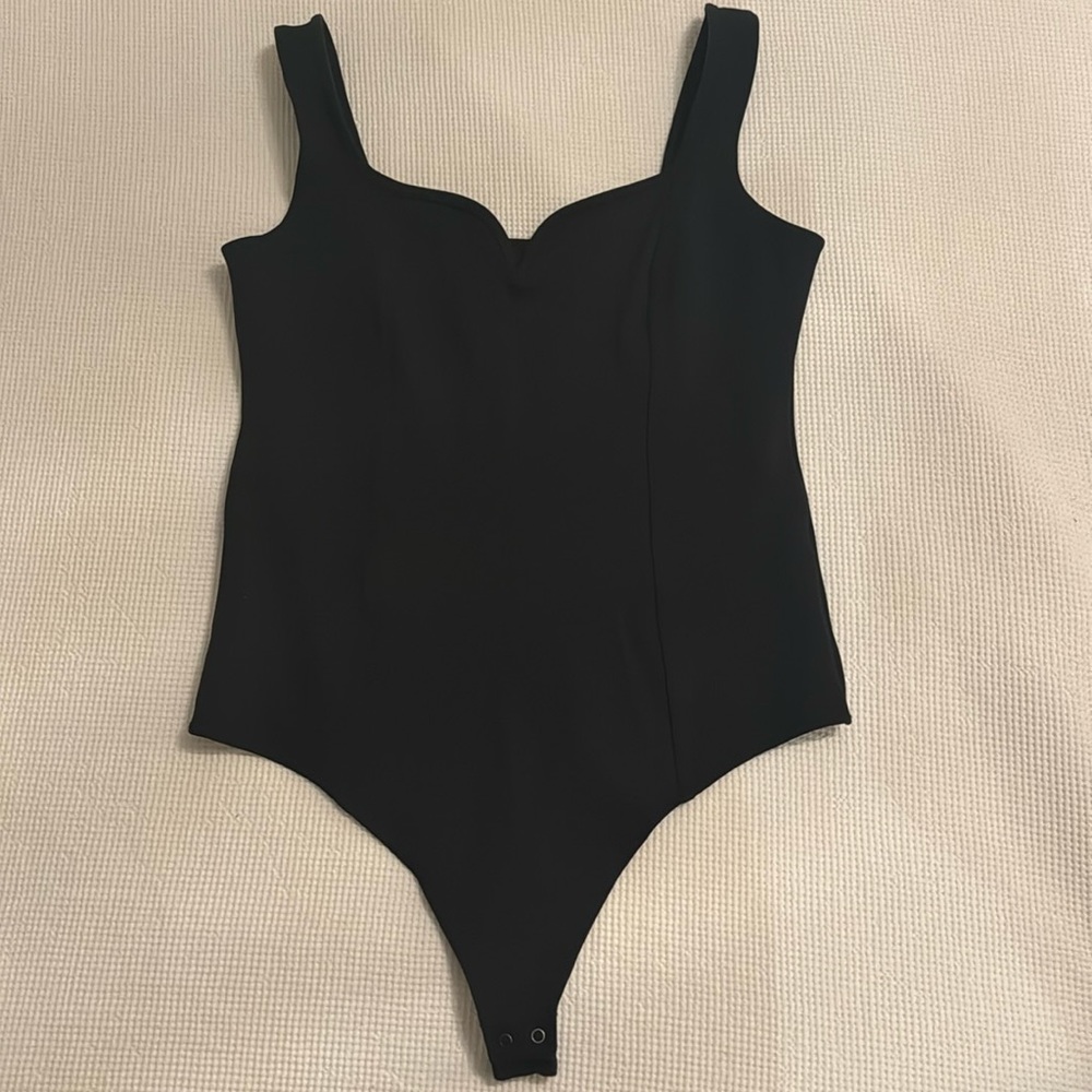 Abercrombie Women’s Bodysuit Size Medium.